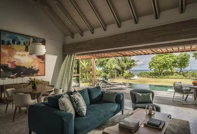 هتل Four Seasons Resort Seychelles At Desroches Island