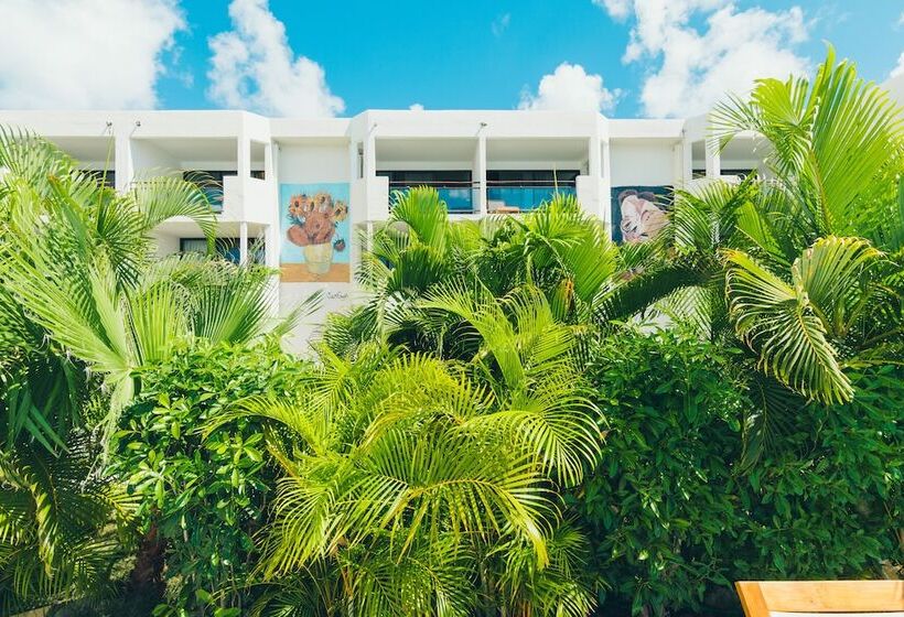 Hommage Hotel & Residences