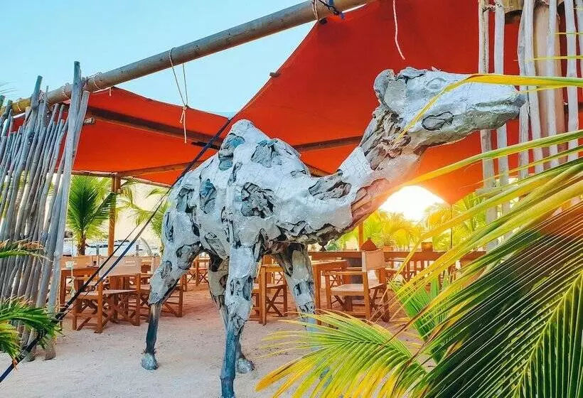 Hommage Hotel & Residences