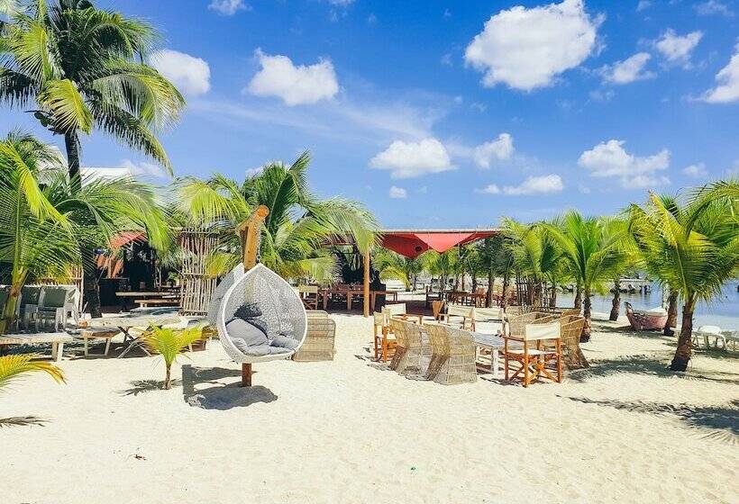 Hommage Hotel & Residences