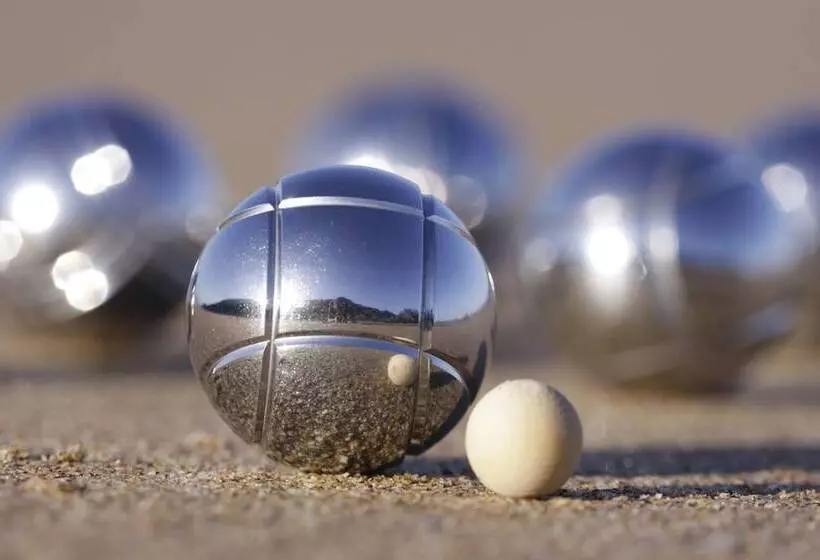 Hommage Hotel & Residences