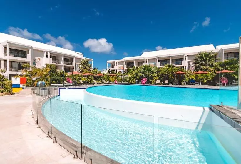 Hommage Hotel & Residences