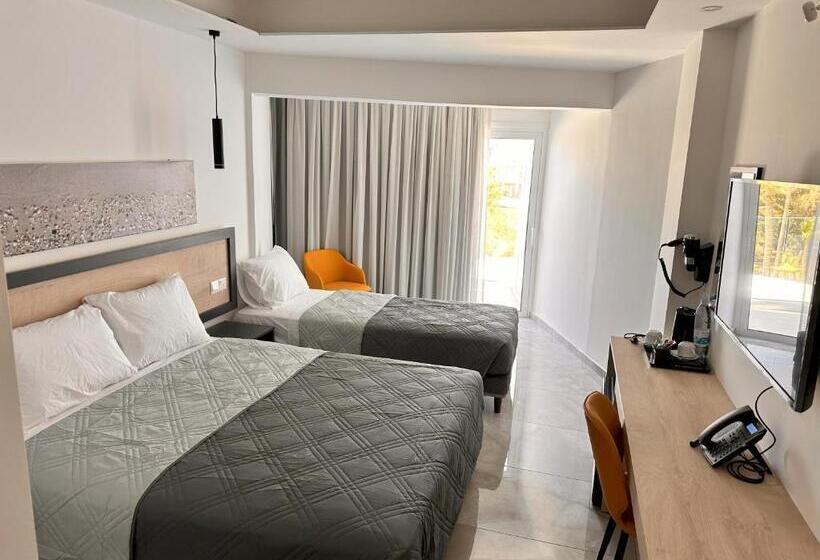 هتل Papouis Protaras