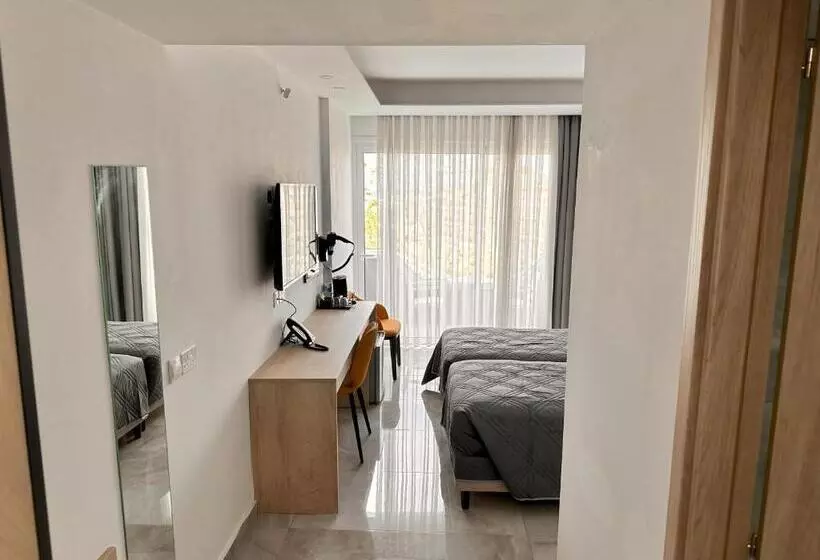 호텔 Papouis Protaras