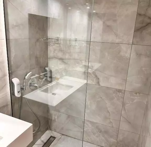 호텔 Papouis Protaras