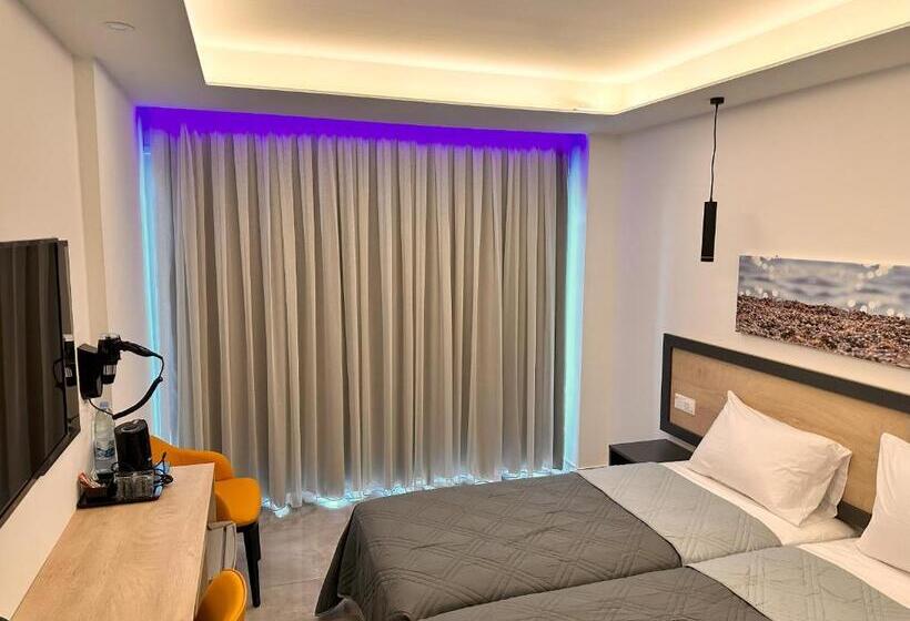 هتل Papouis Protaras