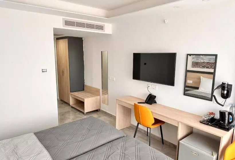 호텔 Papouis Protaras