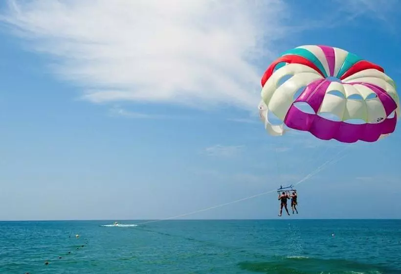 Pereybere Hotel & Spa