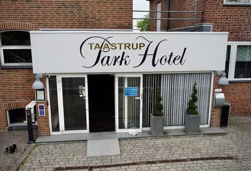 فندق Taastrup Park