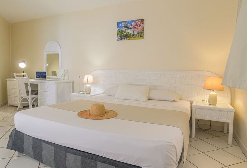 اقامتگاه Canella Beach