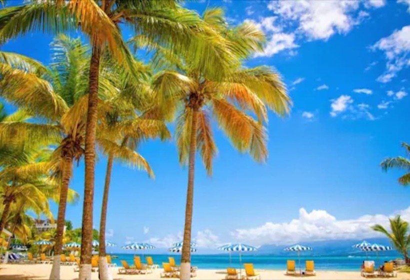 اقامتگاه Canella Beach