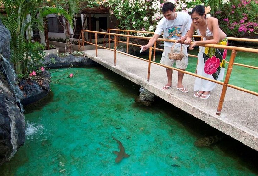 Bluewater Maribago Beach Resort