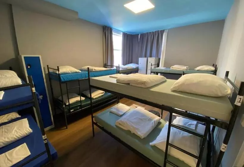 Hostel Cosmos Amsterdam