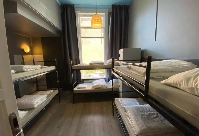 Hostel Cosmos Amsterdam