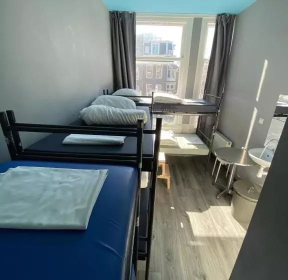 Hostel Cosmos Amsterdam