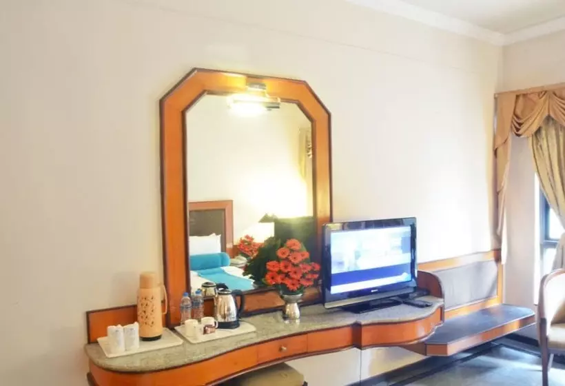 酒店 Ashraya International