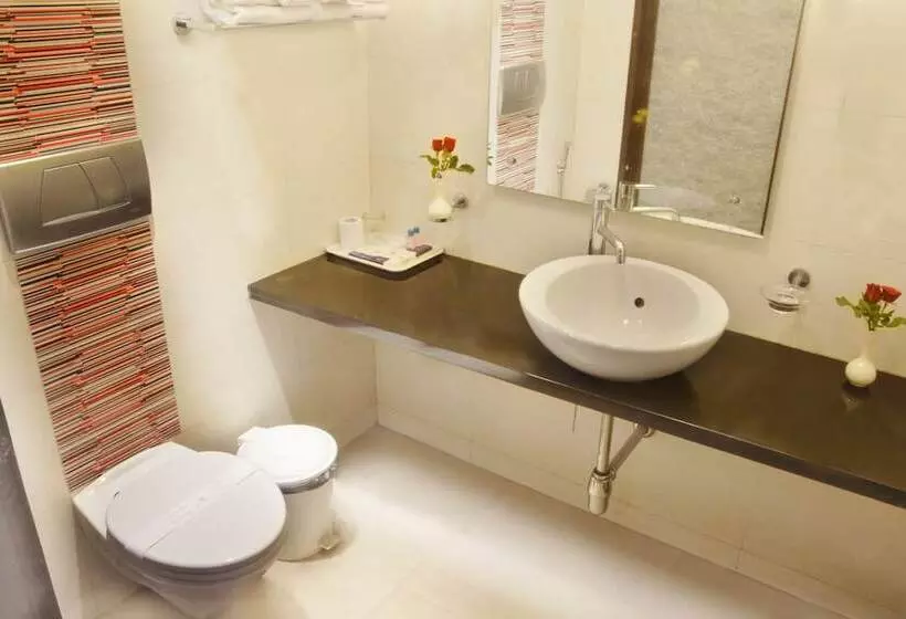 酒店 Ashraya International