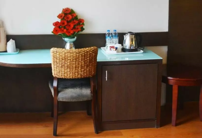 酒店 Ashraya International