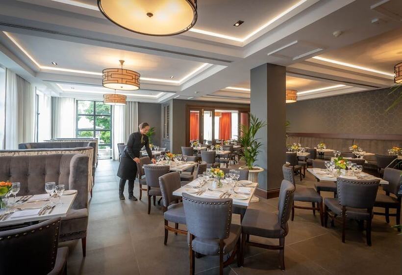 בית מלון כפרי Castletroy Park