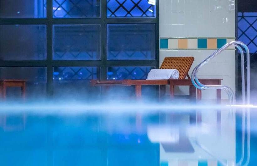 בית מלון כפרי Castletroy Park