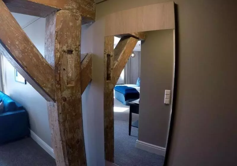 호텔 Clarion Collection  Bryggen