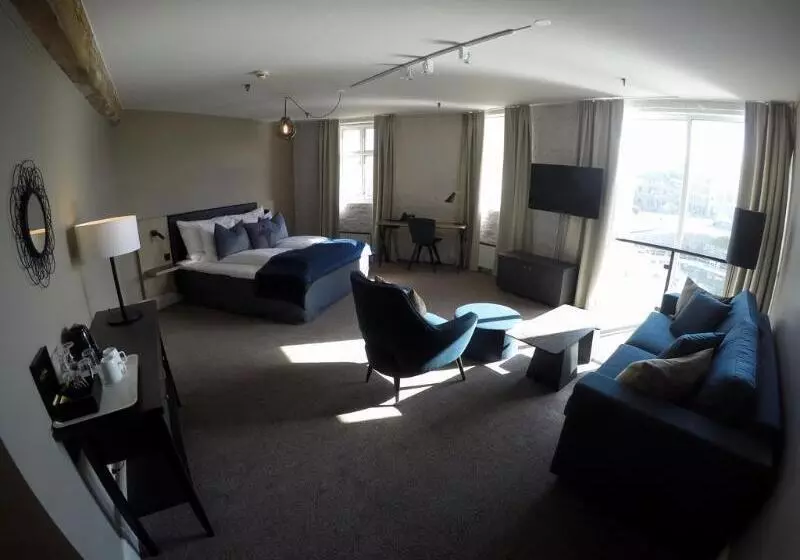 호텔 Clarion Collection  Bryggen