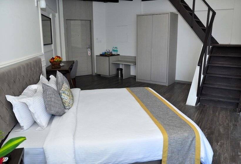 Hotel Sinclairs Bayview