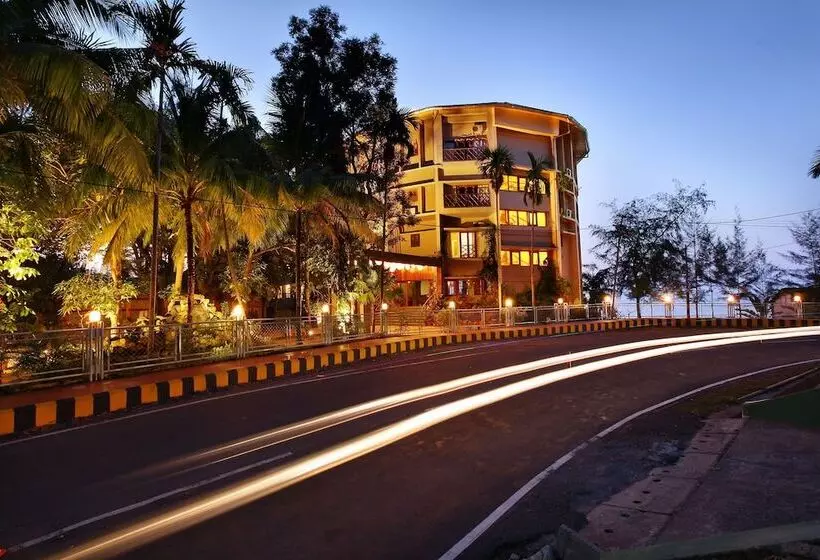 호텔 Sinclairs Bayview