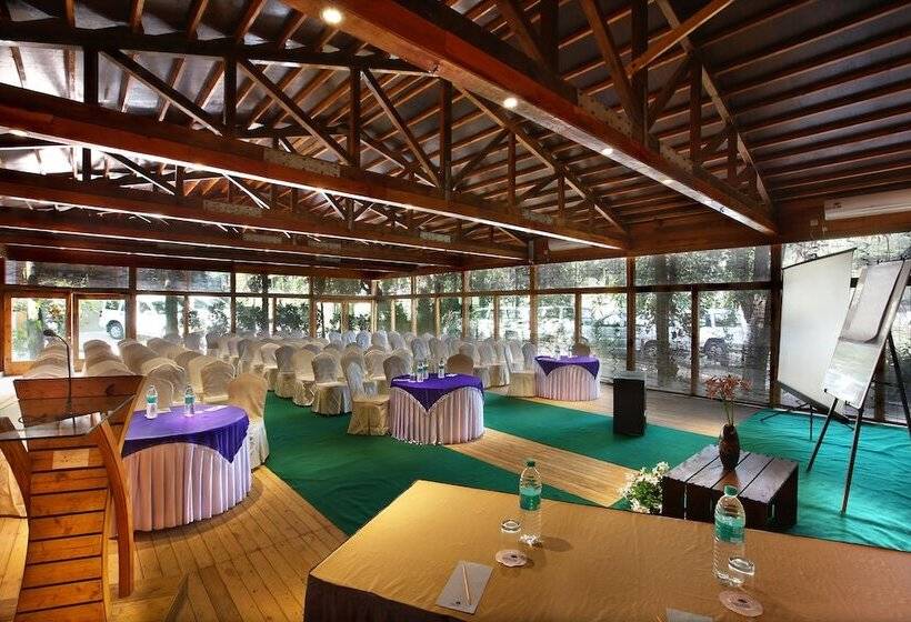 Hotel Sinclairs Bayview