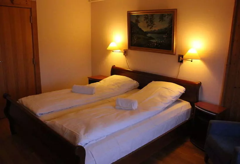 ホテル Skytterhuset L