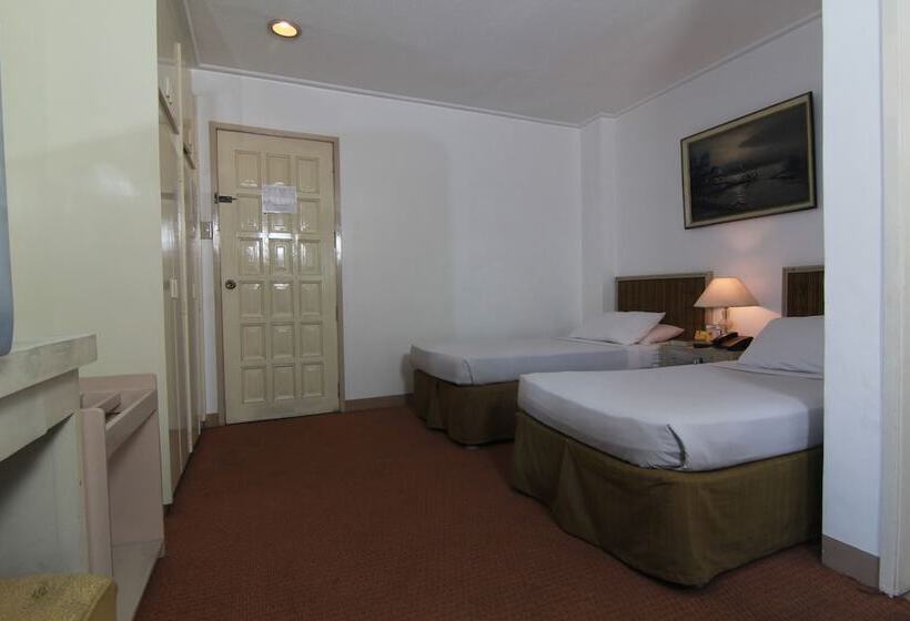 בית מלון כפרי Supreme