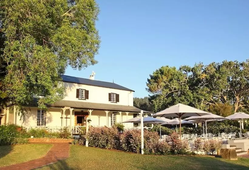 هتل Belvidere Manor Lagoonside Cottages