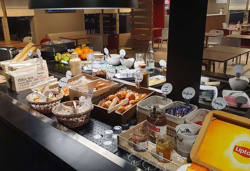 Отель Campanile Amiens Glisy