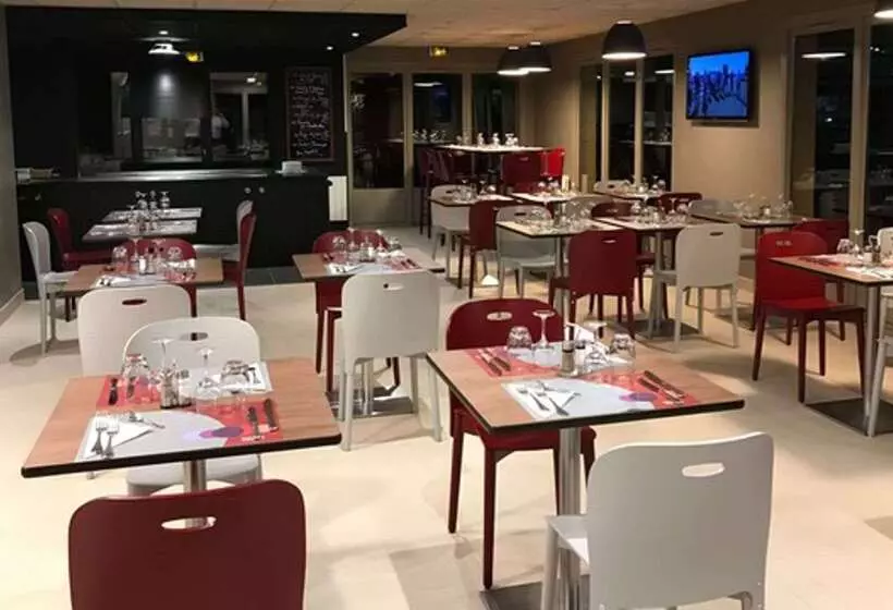 Отель Campanile Amiens Glisy