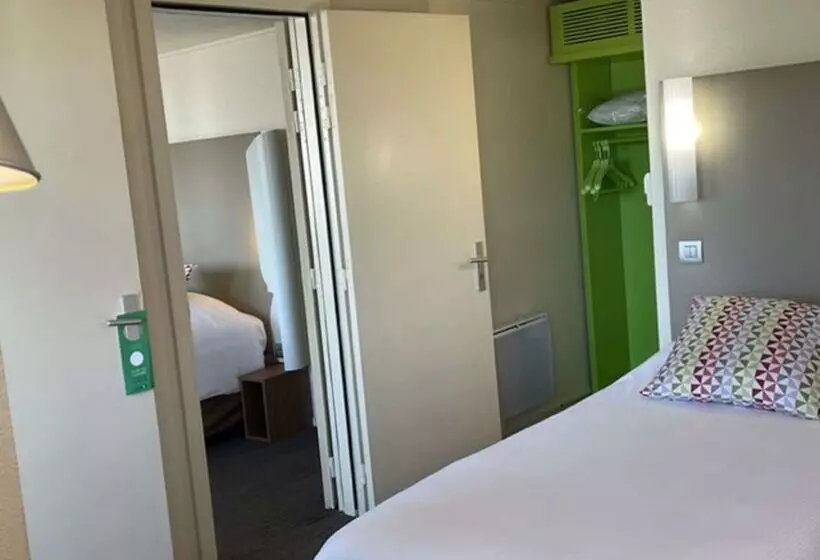 Отель Campanile Amiens Glisy