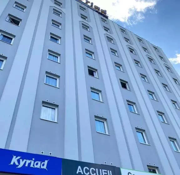 Отель Campanile Blanc Mesnil