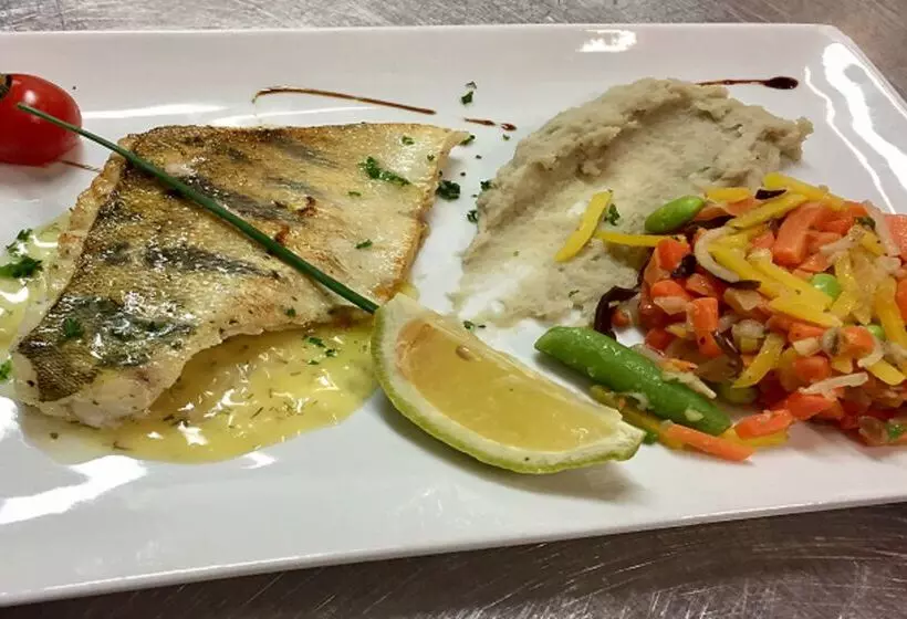 酒店 Campanile Salondeprovence