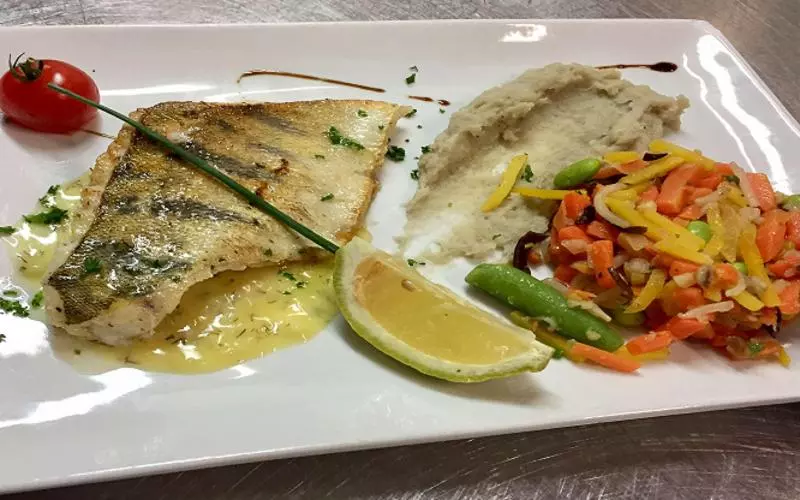 酒店 Campanile Salondeprovence