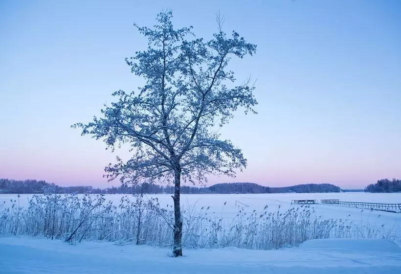 בית מלון כפרי Li Gustavelund