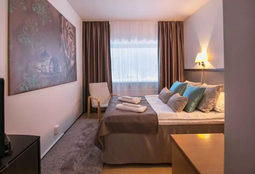 בית מלון כפרי Li Gustavelund