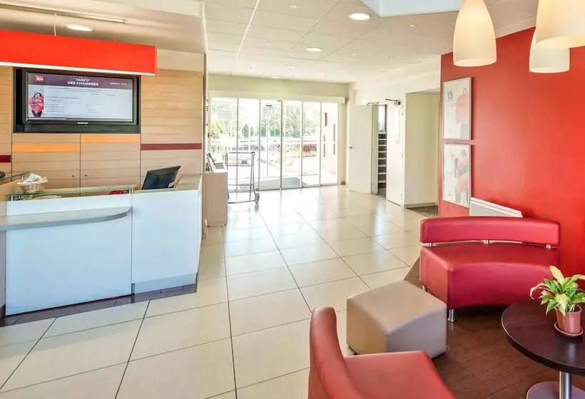 Отель Ibis Besançon Marchaux