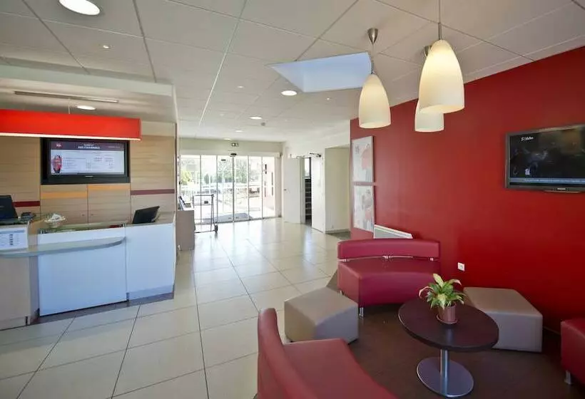 Отель Ibis Besançon Marchaux