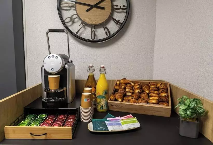 هتل Ibis Nanterre La Defense