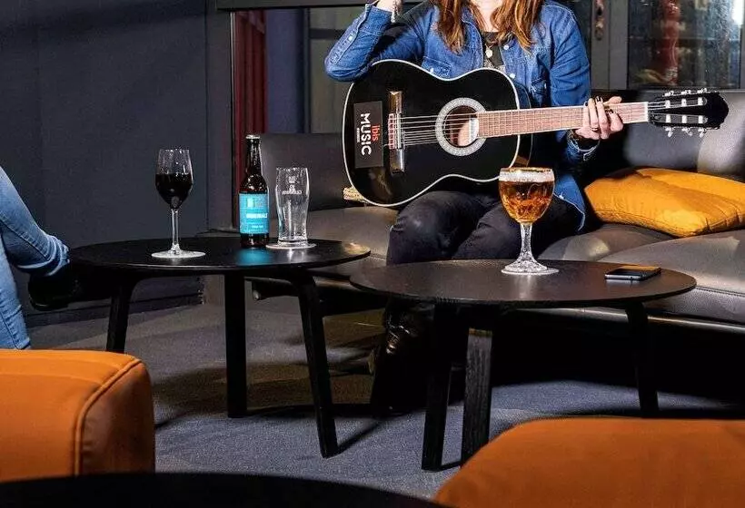 هتل Ibis Nanterre La Defense