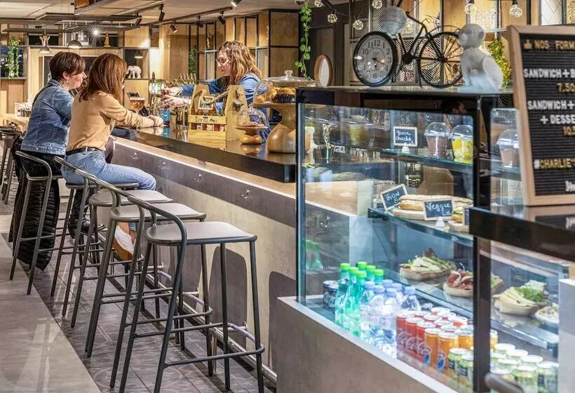 هتل Ibis Nanterre La Defense