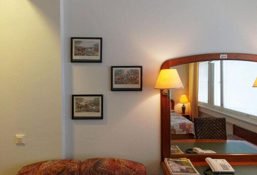 Отель Laitilan Kievari