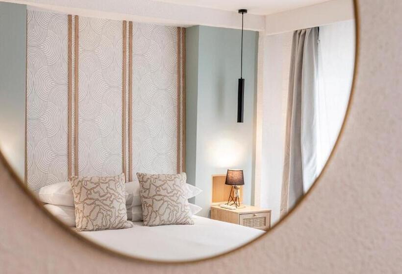 هتل Le Bastille By Sweett