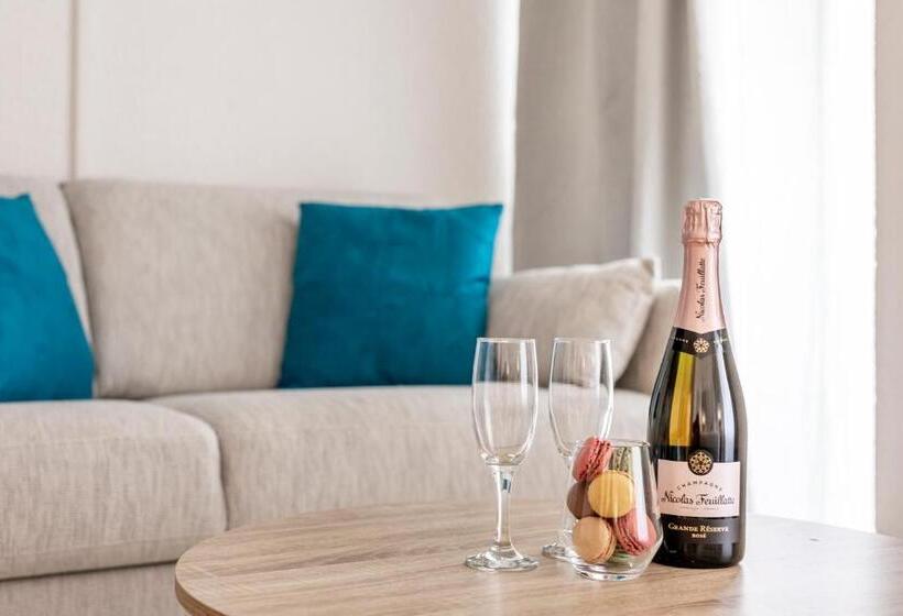 هتل Le Bastille By Sweett