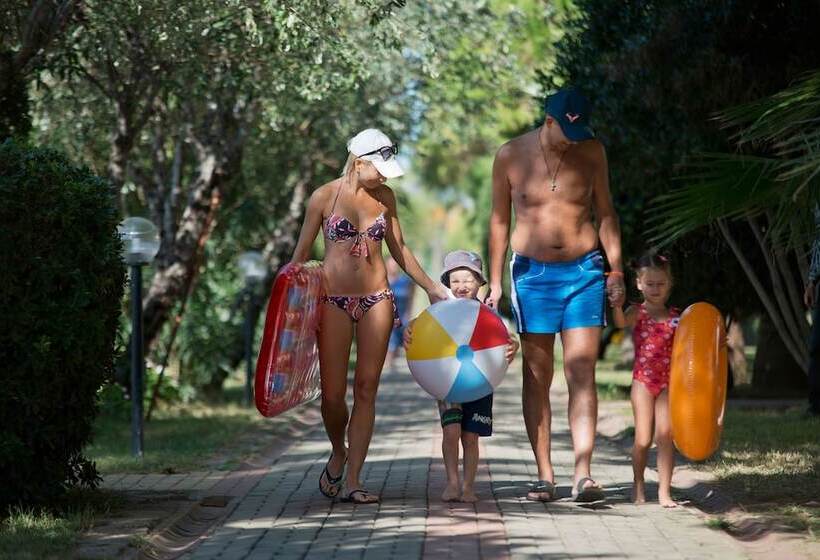 M.c Beach Park Resort Hotel All Inclusive