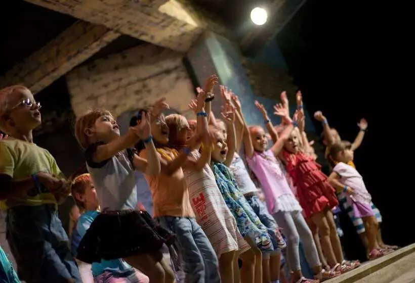 M.c Beach Park Resort Hotel   All Inclusive